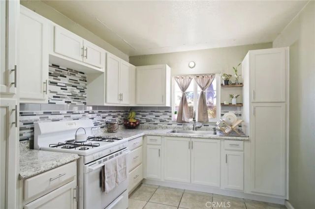 7638 Walnut Avenue, Winton, CA 95388