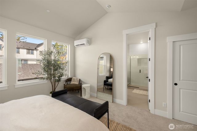 446 222nd Place SE, Sammamish, WA 98074