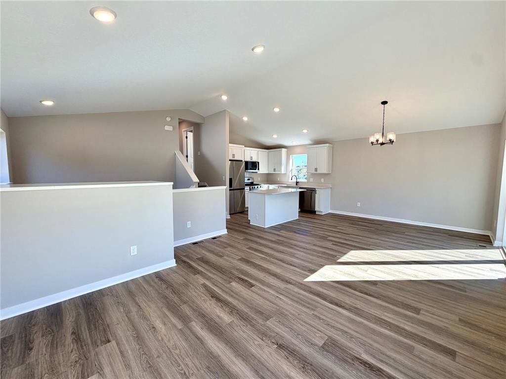 1827 Pierce Street S, Cambridge, MN 55008 — photo 2