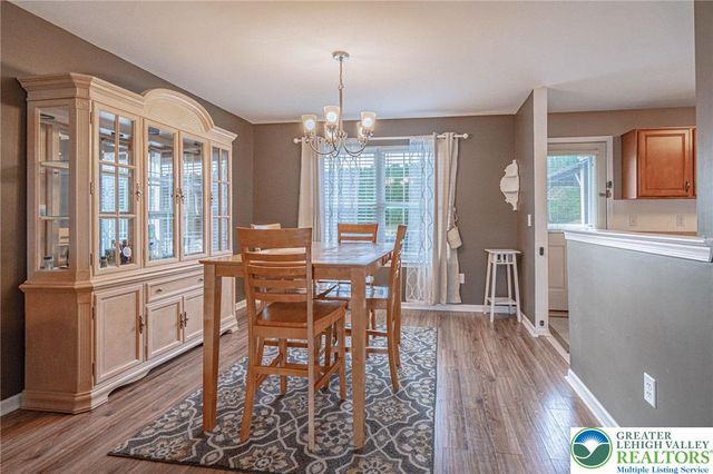 1028 Hogan Way, Allen Twp, PA 18067