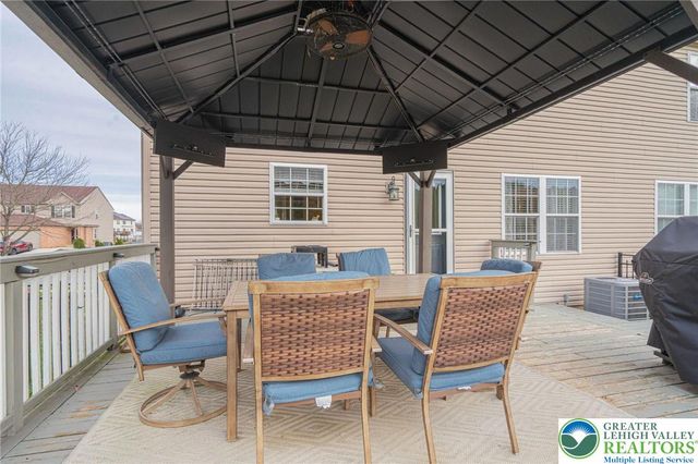 1028 Hogan Way, Allen Twp, PA 18067