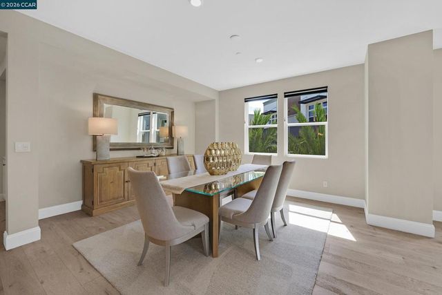 5453 Melissa Ln, Dublin, CA 94568