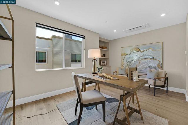5453 Melissa Ln, Dublin, CA 94568