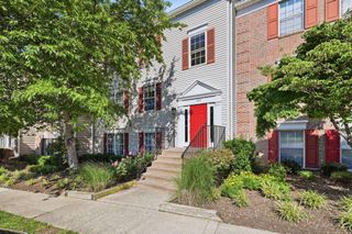 109 FORT EVANS RD SE #C, Leesburg, VA 20175