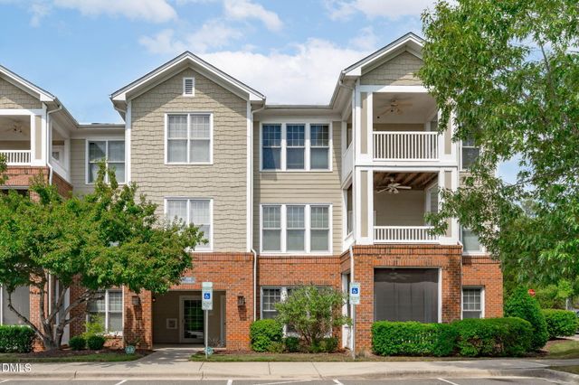 928 Portstewart Drive, Cary, NC 27519