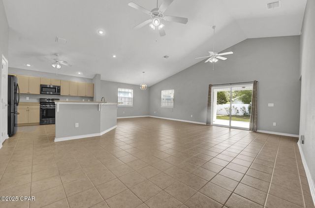 503 Bainbridge Street, Panama City Beach, FL 32413