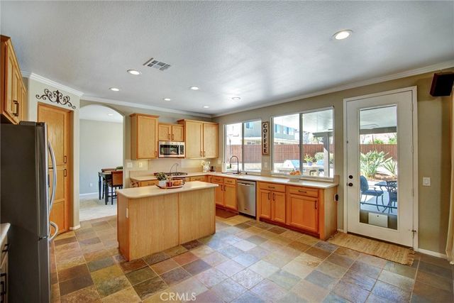 14096 Starflower Court, Eastvale, CA 92880