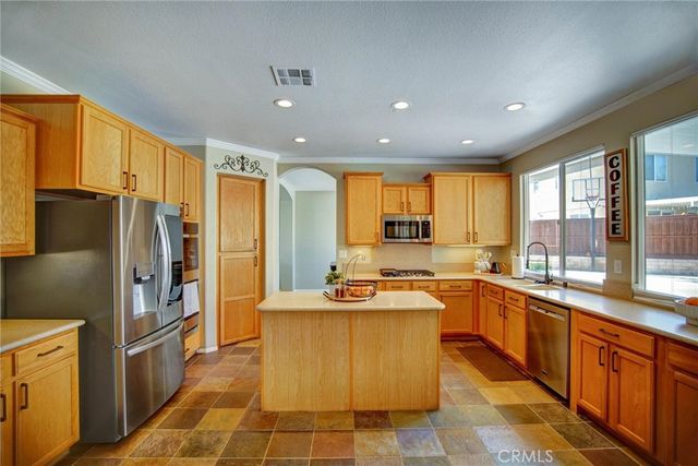 14096 Starflower Court, Eastvale, CA 92880