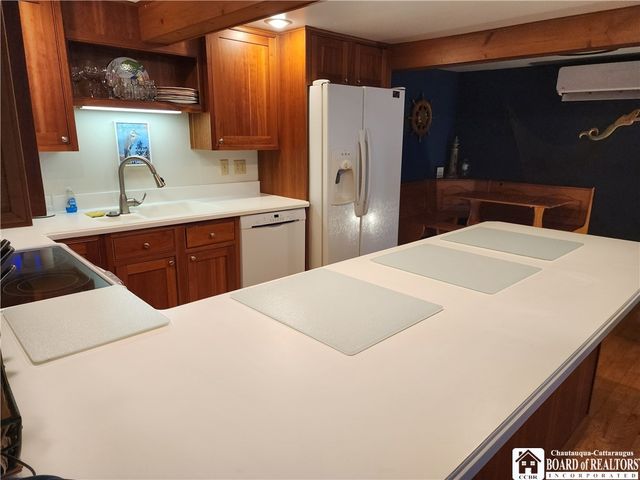 2600 Shadyside Road, Mina, NY 14736