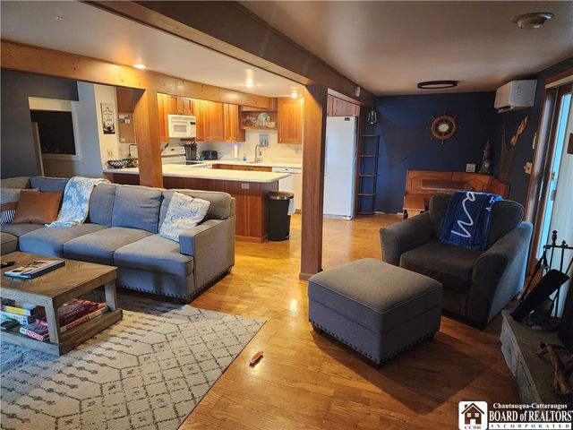 2600 Shadyside Road, Mina, NY 14736