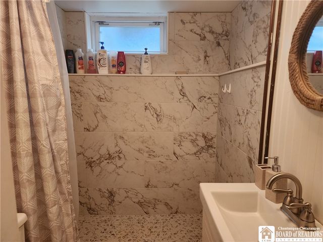 2600 Shadyside Road, Mina, NY 14736