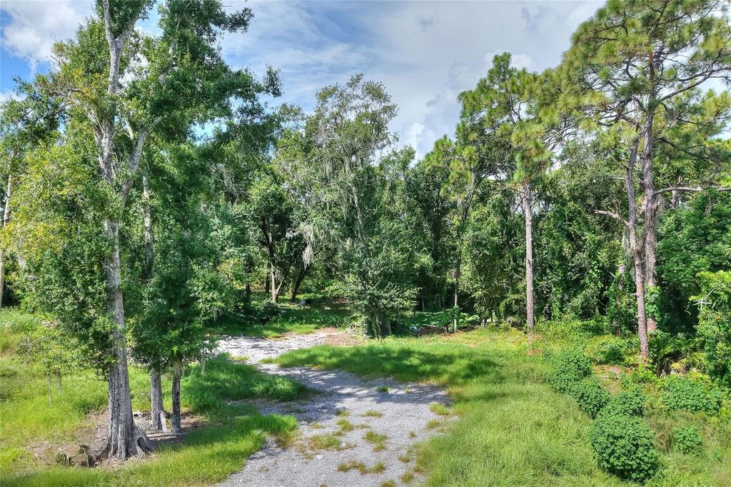 SE 33RD STREET, Ruskin, FL 33570