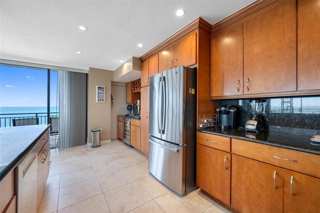 7600 BAYSHORE DRIVE 703A, Treasure Island, FL 33706