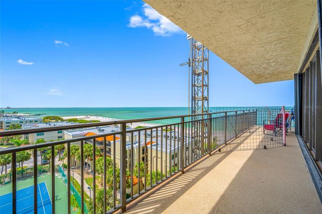 7600 BAYSHORE DRIVE 703A, Treasure Island, FL 33706