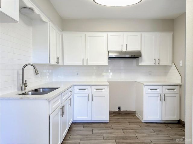 1409 El Recreo Circle, Edinburg, TX 78539