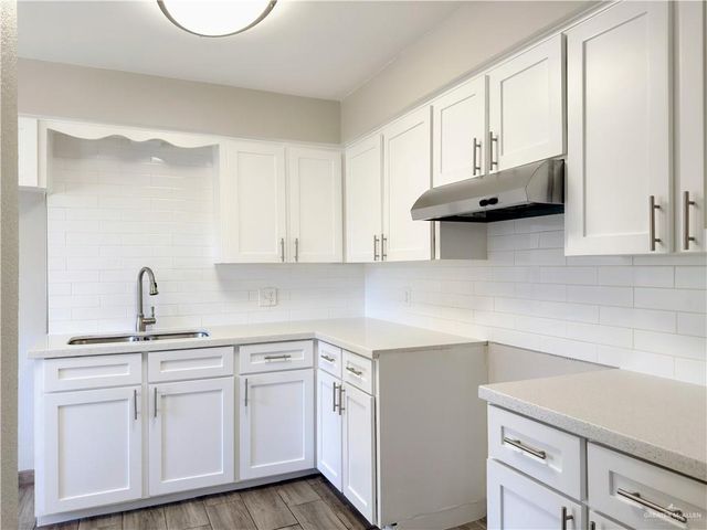 1409 El Recreo Circle, Edinburg, TX 78539