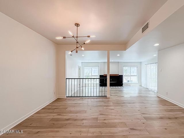 4807 Woodley Avenue 207, Encino, CA 91436
