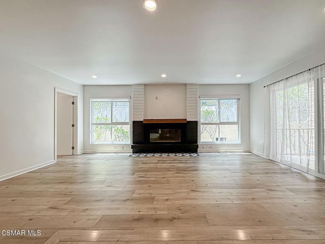 4807 Woodley Avenue 207, Encino, CA 91436
