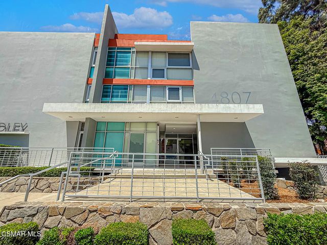 4807 Woodley Avenue 207, Encino, CA 91436