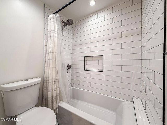 4807 Woodley Avenue 207, Encino, CA 91436