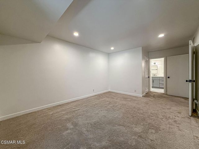 4807 Woodley Avenue 207, Encino, CA 91436