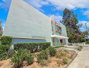 4807 Woodley Avenue 207, Encino, CA 91436