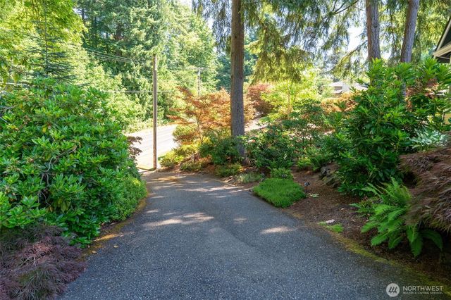 2025 Eskridge Boulevard SE, Olympia, WA 98501