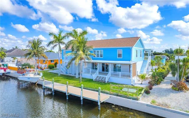 12277 Boat Shell DR, Matlacha Isles, FL 33991