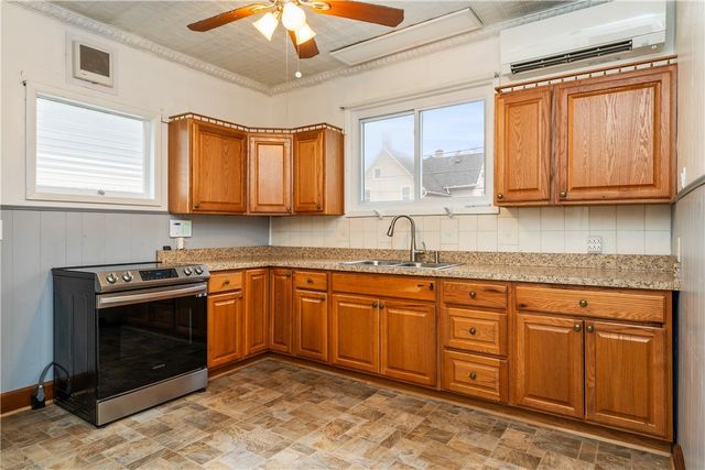 23 Alexis Street, Rochester, NY 14609