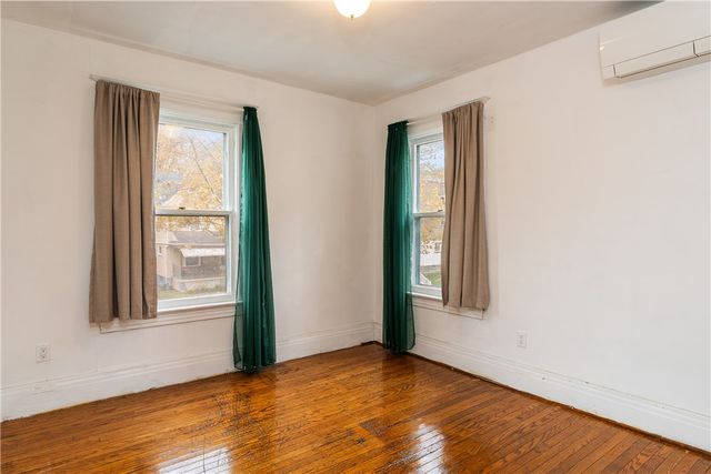 23 Alexis Street, Rochester, NY 14609