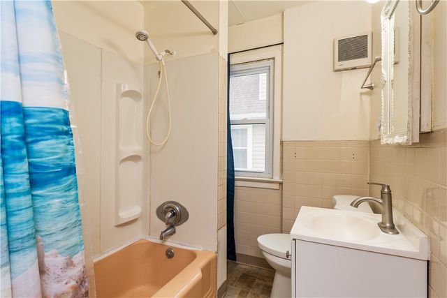 23 Alexis Street, Rochester, NY 14609