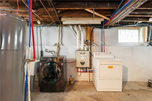 23 Alexis Street, Rochester, NY 14609