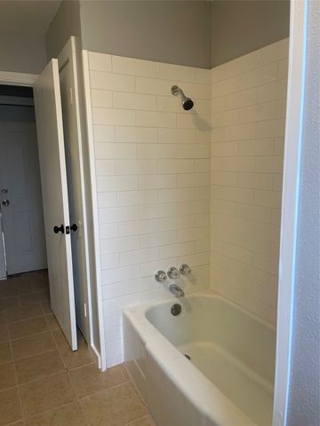 304 Front Street, Pottsboro, TX 75076