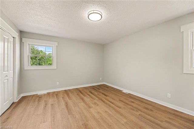 2314 Bonnie Lane, Summerfield, NC 27358