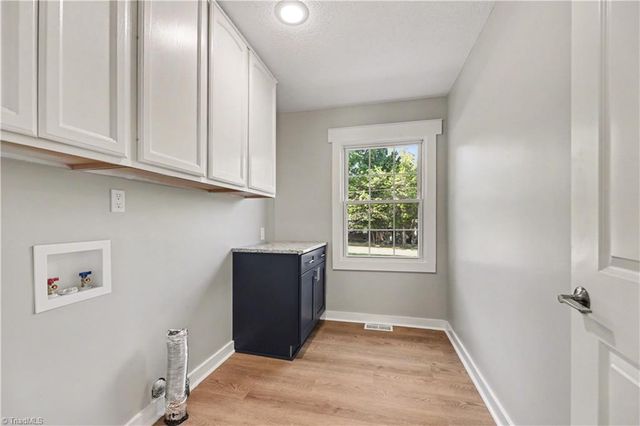 2314 Bonnie Lane, Summerfield, NC 27358