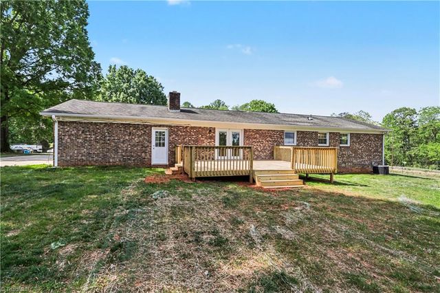 2314 Bonnie Lane, Summerfield, NC 27358