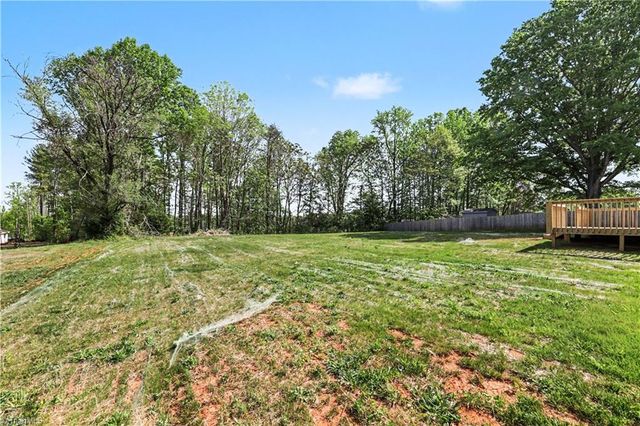 2314 Bonnie Lane, Summerfield, NC 27358