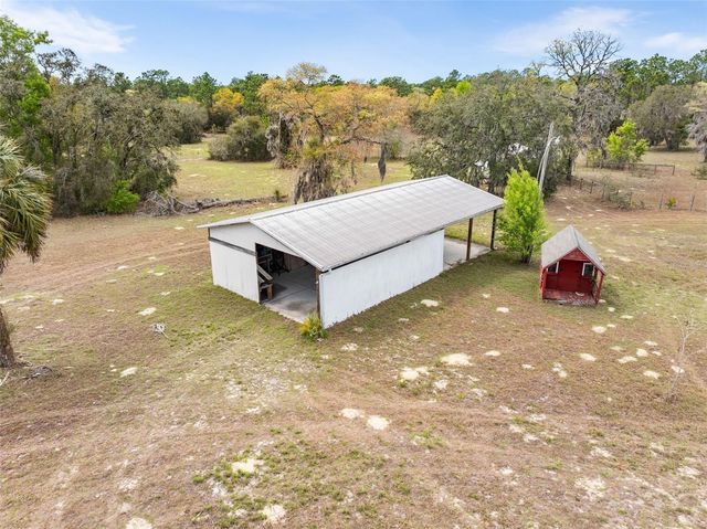 7450 SE STATE ROAD 121, Morriston, FL 32668