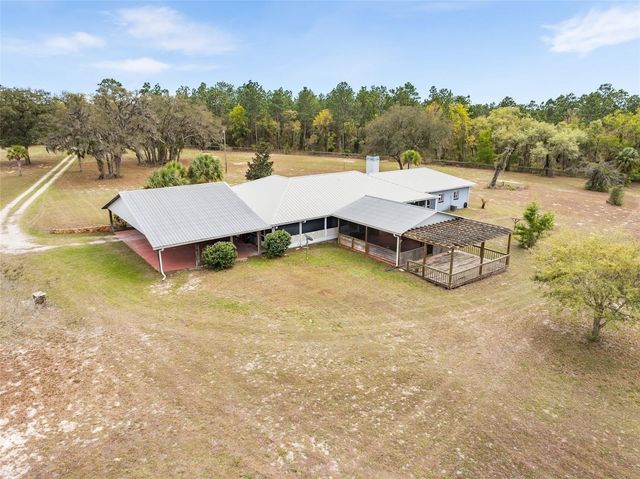 7450 SE STATE ROAD 121, Morriston, FL 32668