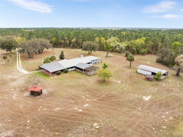 7450 SE STATE ROAD 121, Morriston, FL 32668