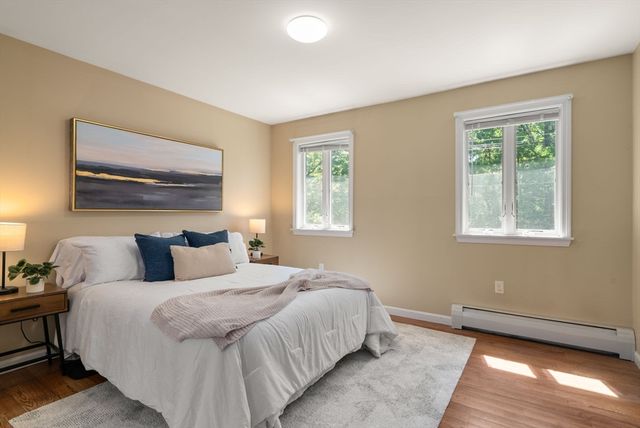 9 Abbot St, Westford, MA 01886