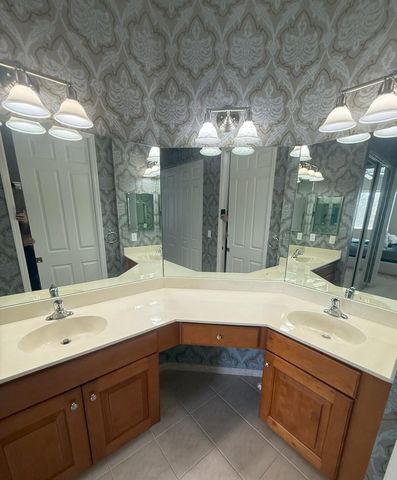3500 Oaks Clubhouse Drive 303, Pompano Beach, FL 33069