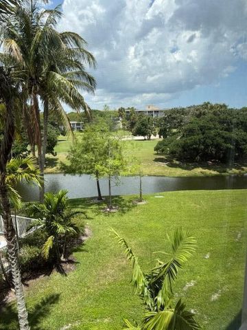 3500 Oaks Clubhouse Drive 303, Pompano Beach, FL 33069
