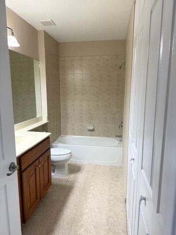 3500 Oaks Clubhouse Drive 303, Pompano Beach, FL 33069