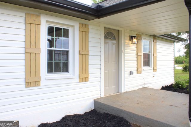 55 Davis McLendon Way, Newnan, GA 30263
