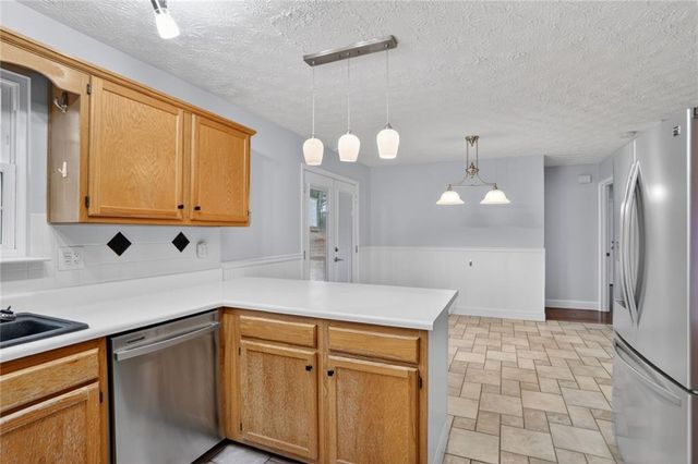 7283 White Flag Trail, Lithia Springs, GA 30122