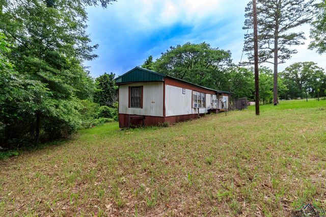 326 Balboa Dr, Jefferson, TX 75657