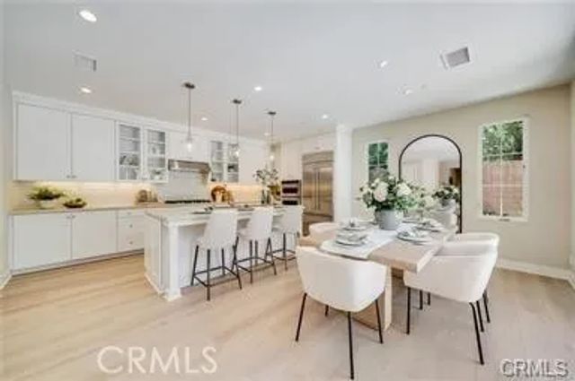127 Toretta, Irvine, CA 92602