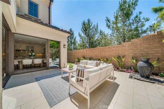 127 Toretta, Irvine, CA 92602