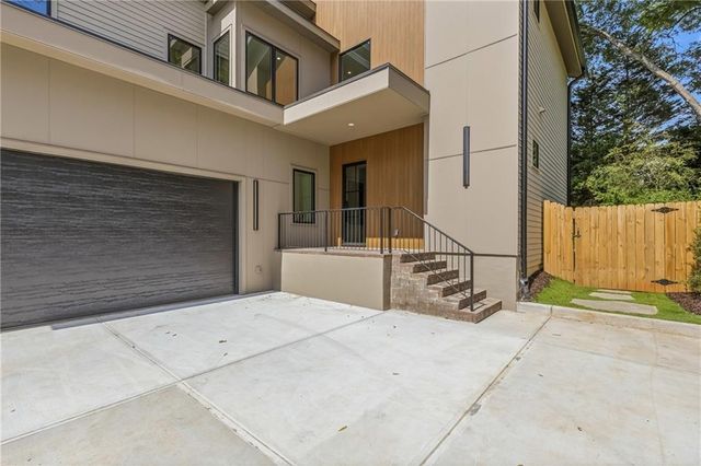 246 Garland Avenue, Decatur, GA 30030